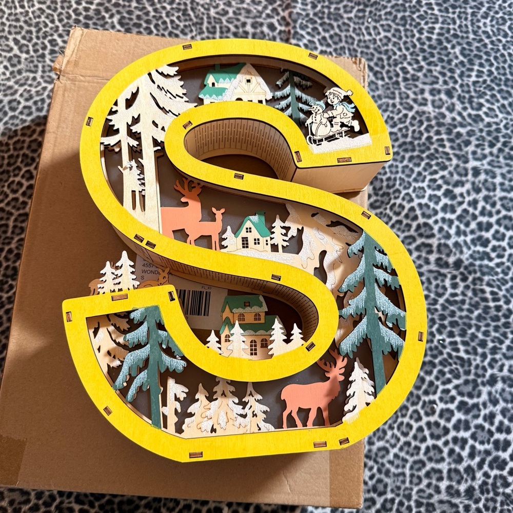 Anthropologie Illuminated Wonderland Scene Monogram Letter S NWT - Picture 11 of 13